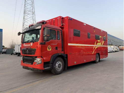 CL5180TSY6BZ宿营车